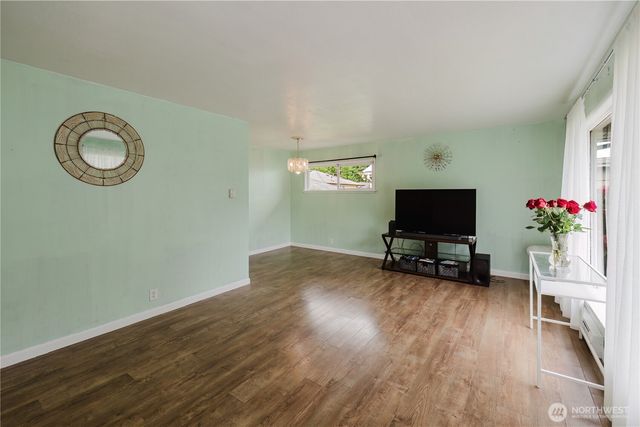 3415 9th Street, Bremerton, WA 98312
