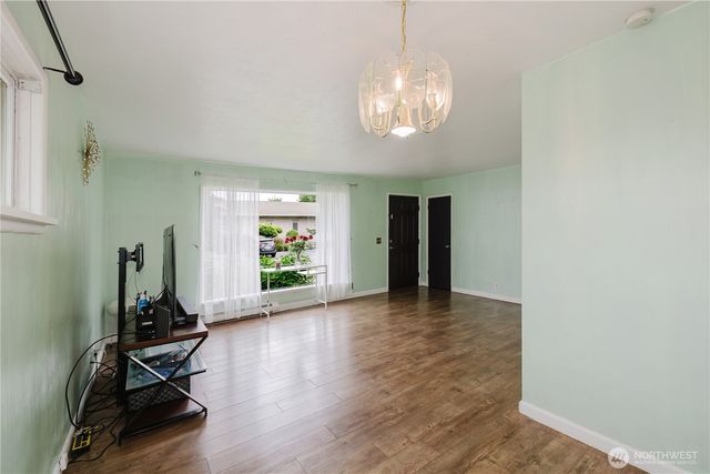 3415 9th Street, Bremerton, WA 98312