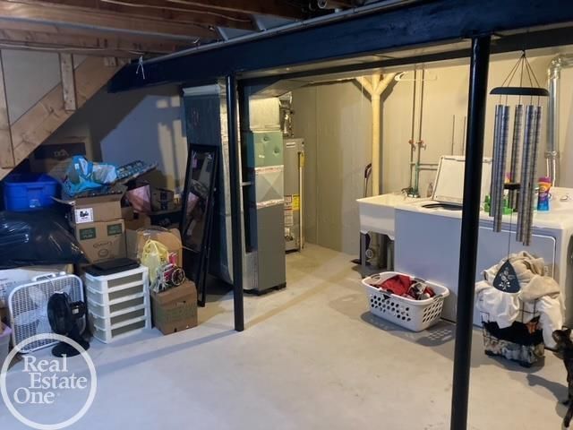 24404 Meadowbridge Road, Clinton Twp, MI 48035