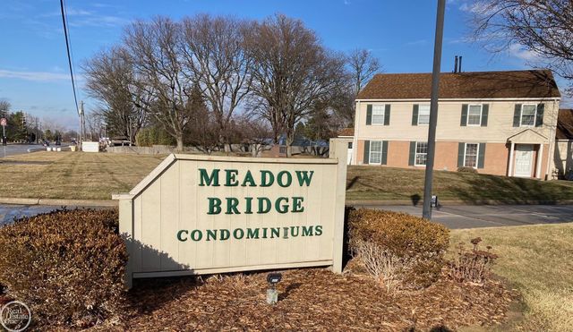 24404 Meadowbridge Road, Clinton Twp, MI 48035