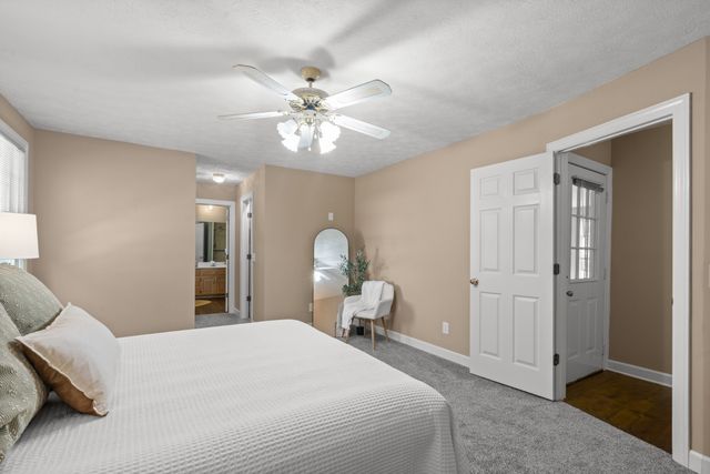 1010 Highway 48, S, Dickson, TN 37055