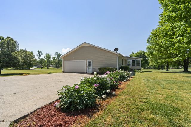 1010 Highway 48, S, Dickson, TN 37055