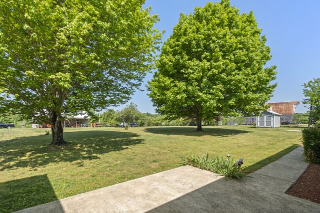 1010 Highway 48, S, Dickson, TN 37055