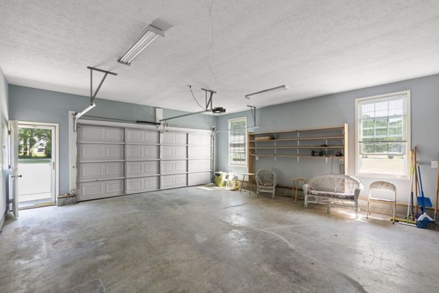 1010 Highway 48, S, Dickson, TN 37055