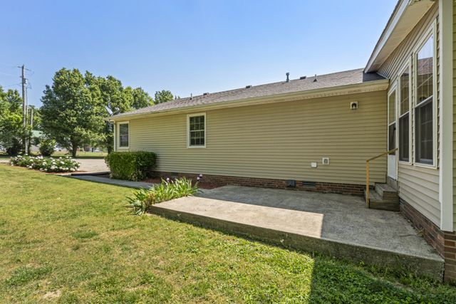 1010 Highway 48, S, Dickson, TN 37055