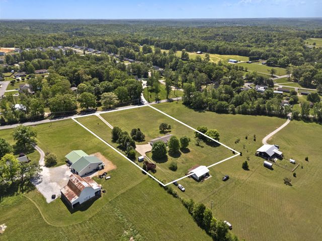 1010 Highway 48, S, Dickson, TN 37055