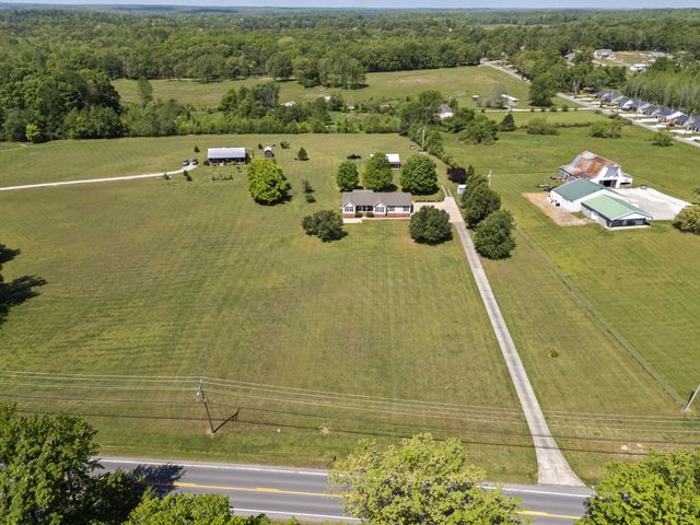 1010 Highway 48, S, Dickson, TN 37055
