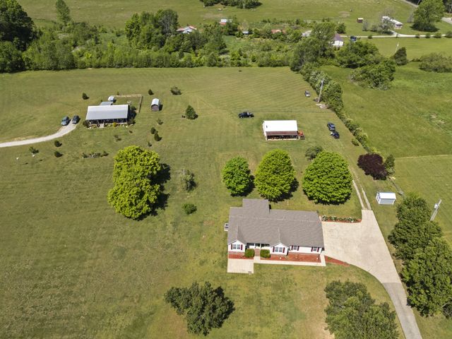 1010 Highway 48, S, Dickson, TN 37055