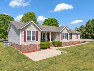 1010 Highway 48, S, Dickson, TN 37055