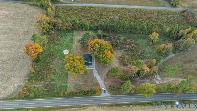 7946 Howerton Rd, Tappahannock, VA 22454