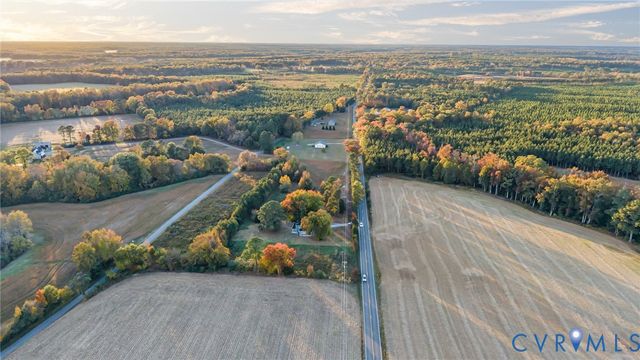 7946 Howerton Rd, Tappahannock, VA 22454