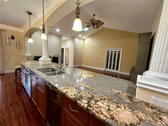 8133 MISTY OAKS BOULEVARD, Sarasota, FL 34243