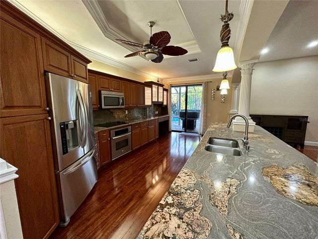 8133 MISTY OAKS BOULEVARD, Sarasota, FL 34243