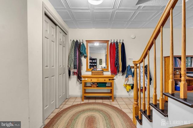 23 ASHFORD DR, Plainsboro, NJ 08536