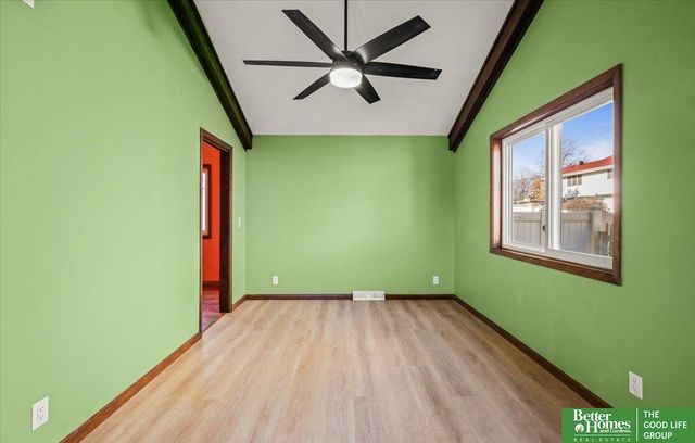 12806 S 33rd Street, Bellevue, NE 68123