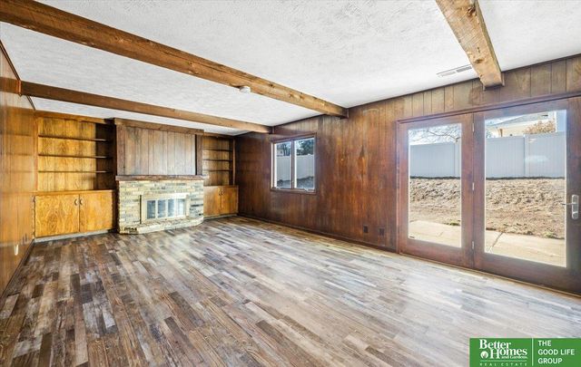 12806 S 33rd Street, Bellevue, NE 68123