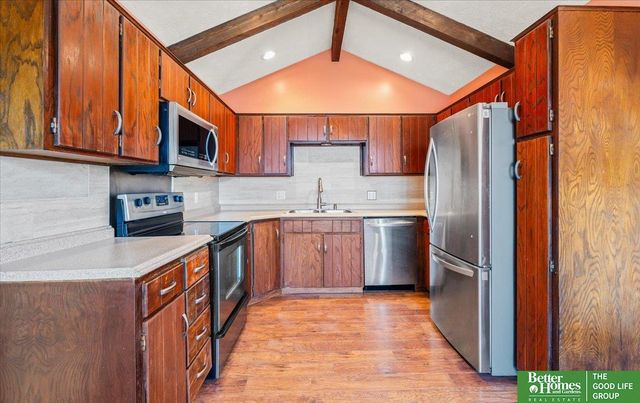 12806 S 33rd Street, Bellevue, NE 68123