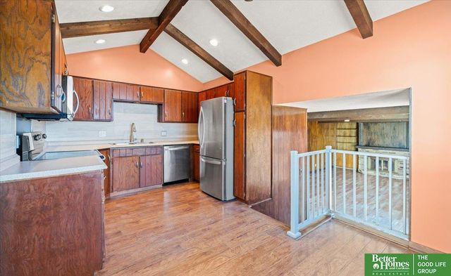 12806 S 33rd Street, Bellevue, NE 68123