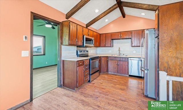 12806 S 33rd Street, Bellevue, NE 68123