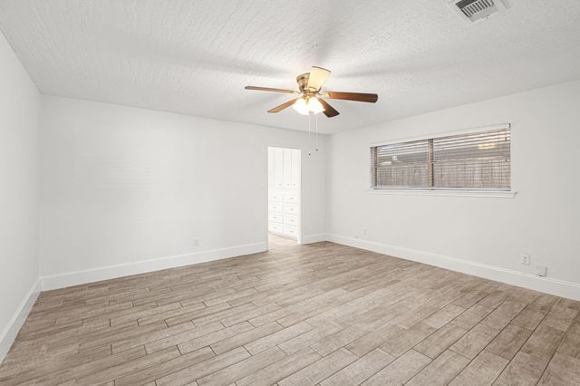 2510 Maxwell Lane, Deer Park, TX 77536