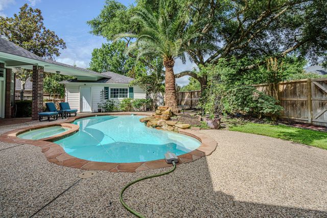 5415 Emerald Brook, Houston, TX 77041