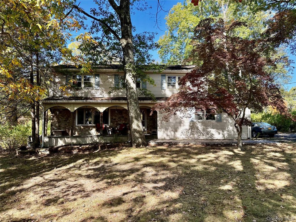 45 Cedar Cliff Road, Monroe, NY 10950
