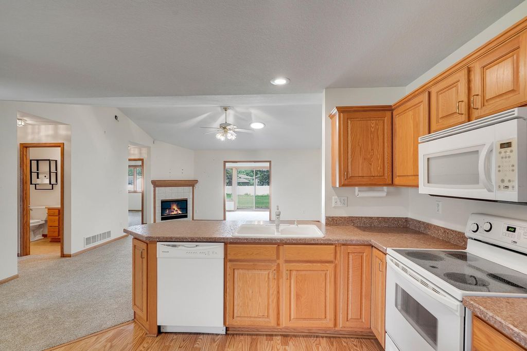 241 Tuttle Drive, Hastings, MN 55033 — photo 5
