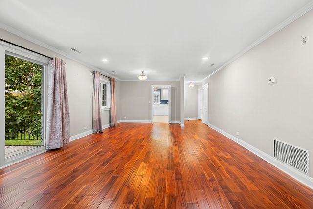 7324 Heritage Court 2D, Frankfort, IL 60423