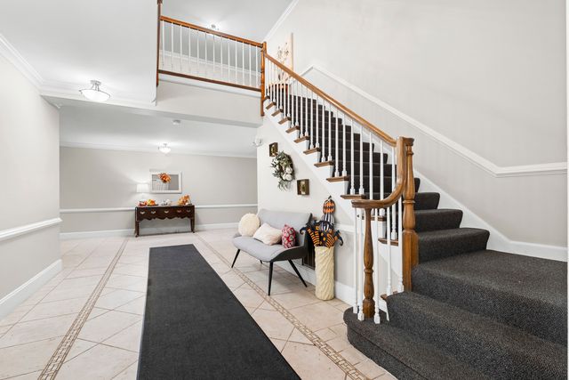 7324 Heritage Court 2D, Frankfort, IL 60423