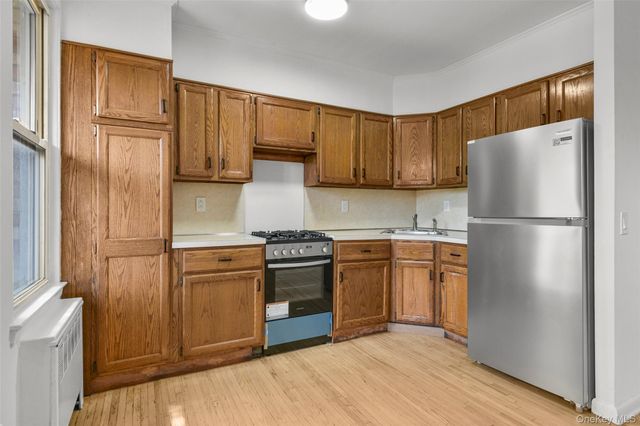 25 Trinity Place 3K, New Rochelle, NY 10805