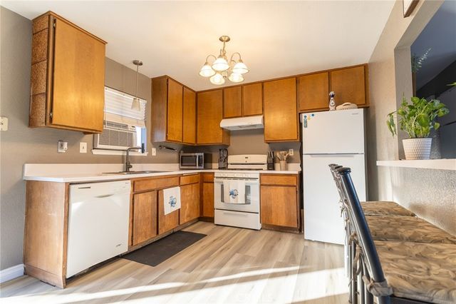 13020 6th, Victorville, CA 92395