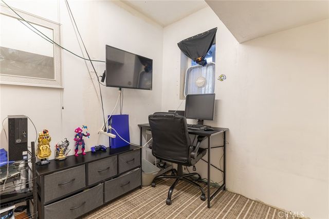 13020 6th, Victorville, CA 92395