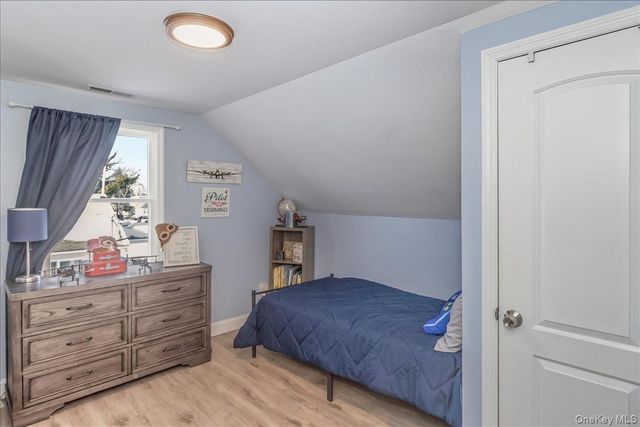 815 S 4th Street, Lindenhurst, NY 11757