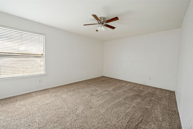 814 White Dove Drive, Arlington, TX 76017