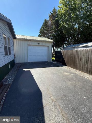 5867 CARPENTER BRIDGE RD, Felton, DE 19943