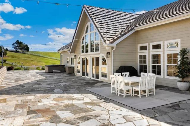 172 Falcon Crest, Arroyo Grande, CA 93420