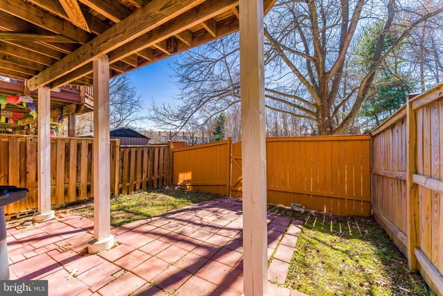 4261 FOX LAKE DR, Fairfax, VA 22033