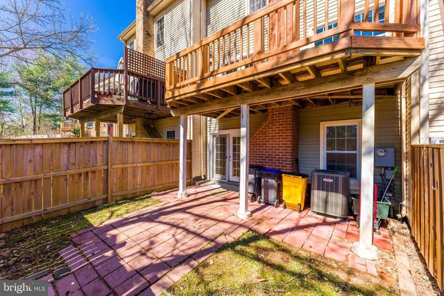 4261 FOX LAKE DR, Fairfax, VA 22033