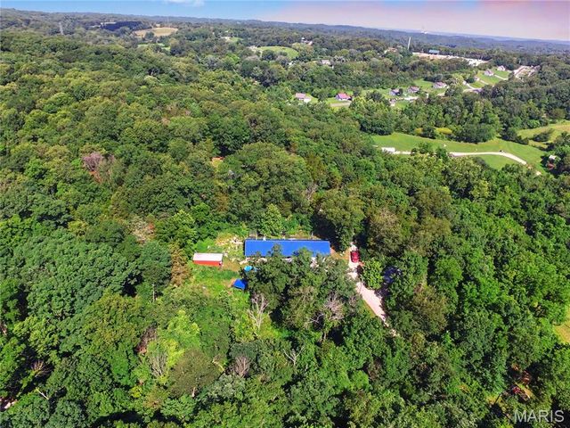 135 Wood Valley Trail, Pacific, MO 63069