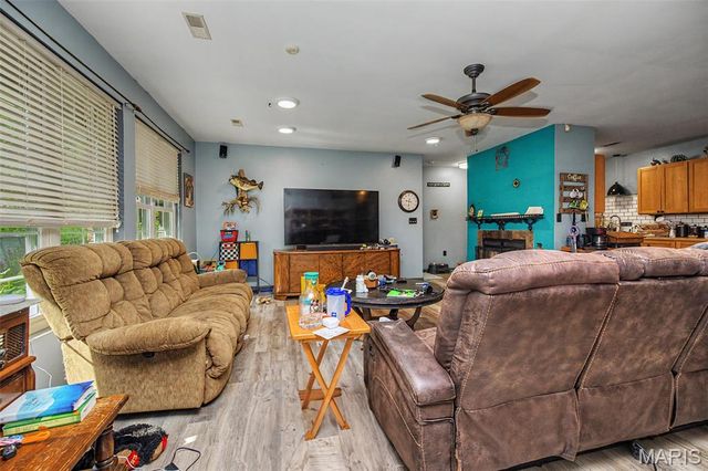 135 Wood Valley Trail, Pacific, MO 63069