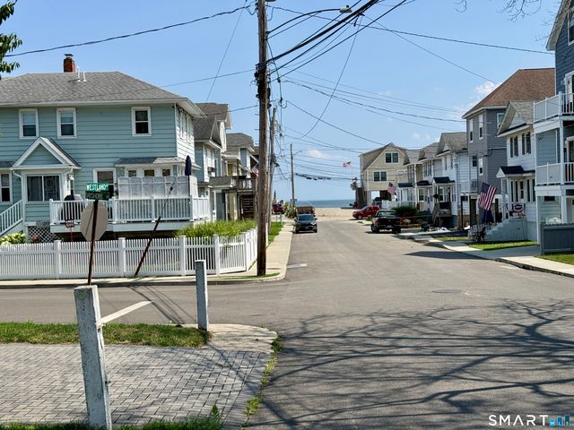 20 Westland Avenue, Milford, CT 06460