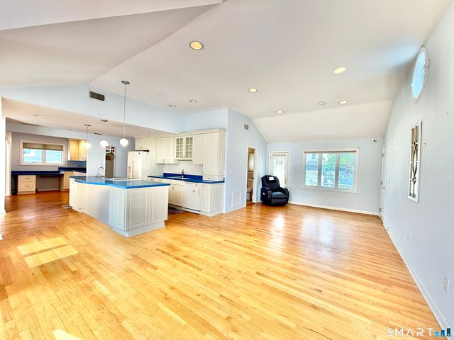 20 Westland Avenue, Milford, CT 06460