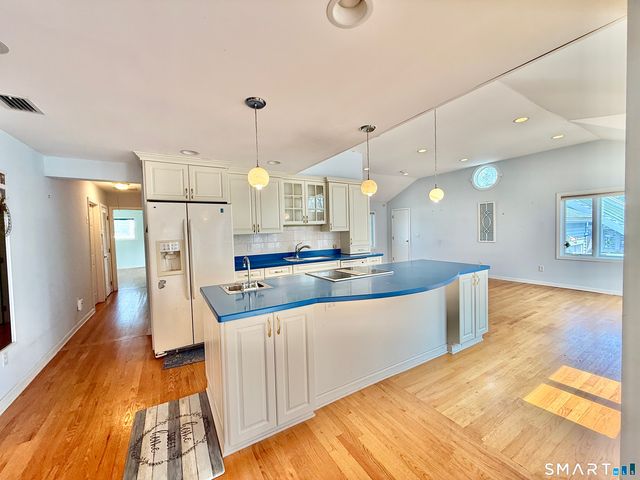 20 Westland Avenue, Milford, CT 06460