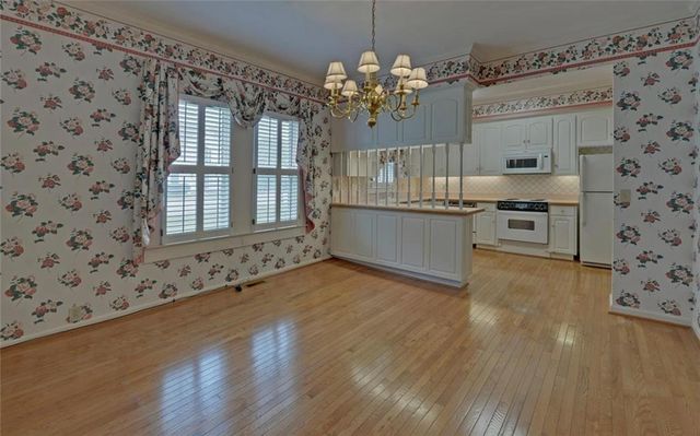 1261 Enota Avenue NE, Gainesville, GA 30501