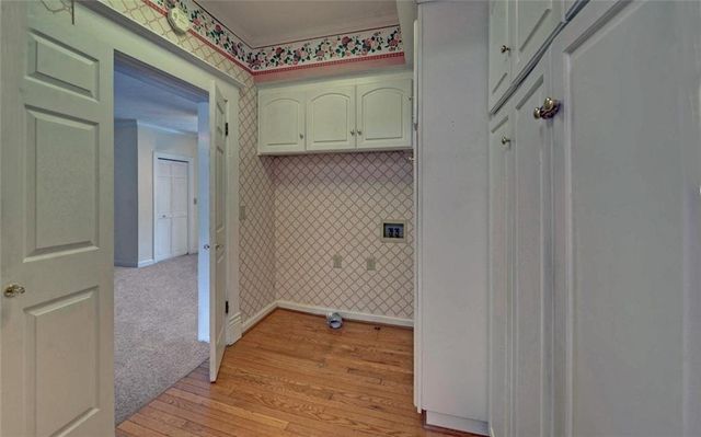 1261 Enota Avenue NE, Gainesville, GA 30501