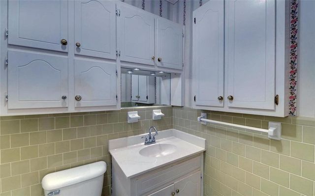 1261 Enota Avenue NE, Gainesville, GA 30501