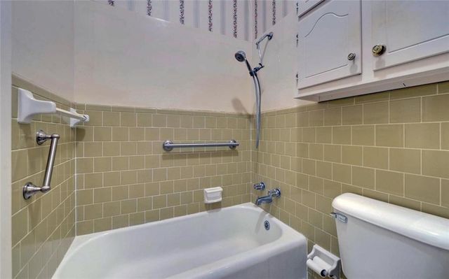 1261 Enota Avenue NE, Gainesville, GA 30501
