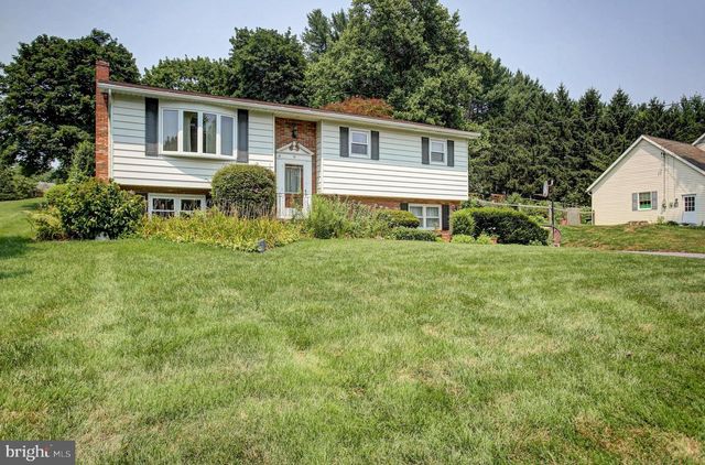 119 ECHO DRIVE, Chambersburg, PA 17202