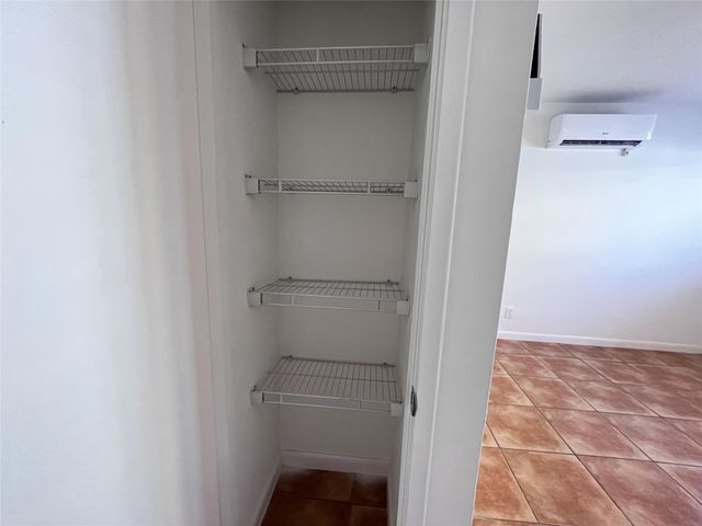 1440 Miami Road 3, Fort Lauderdale, FL 33316