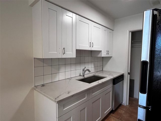 1440 Miami Road 3, Fort Lauderdale, FL 33316